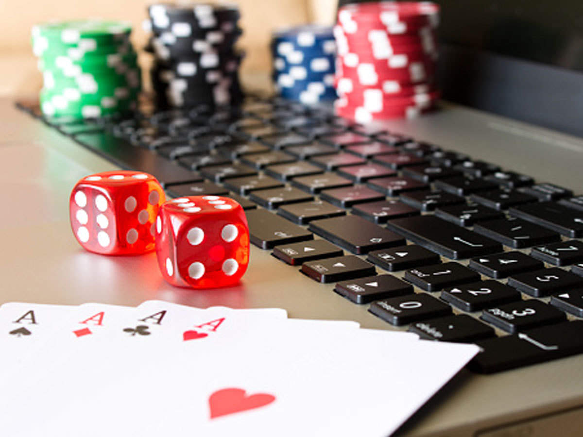 Elevate Your Online Poker Adventure with Winnipoker