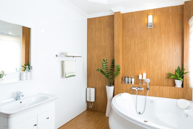 Expert Insights: Bathroom Remodeling Professionals Share Their Secrets