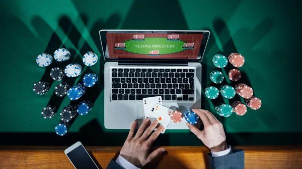 Beginner’s Guide to Playing Safely on QQSlot Online